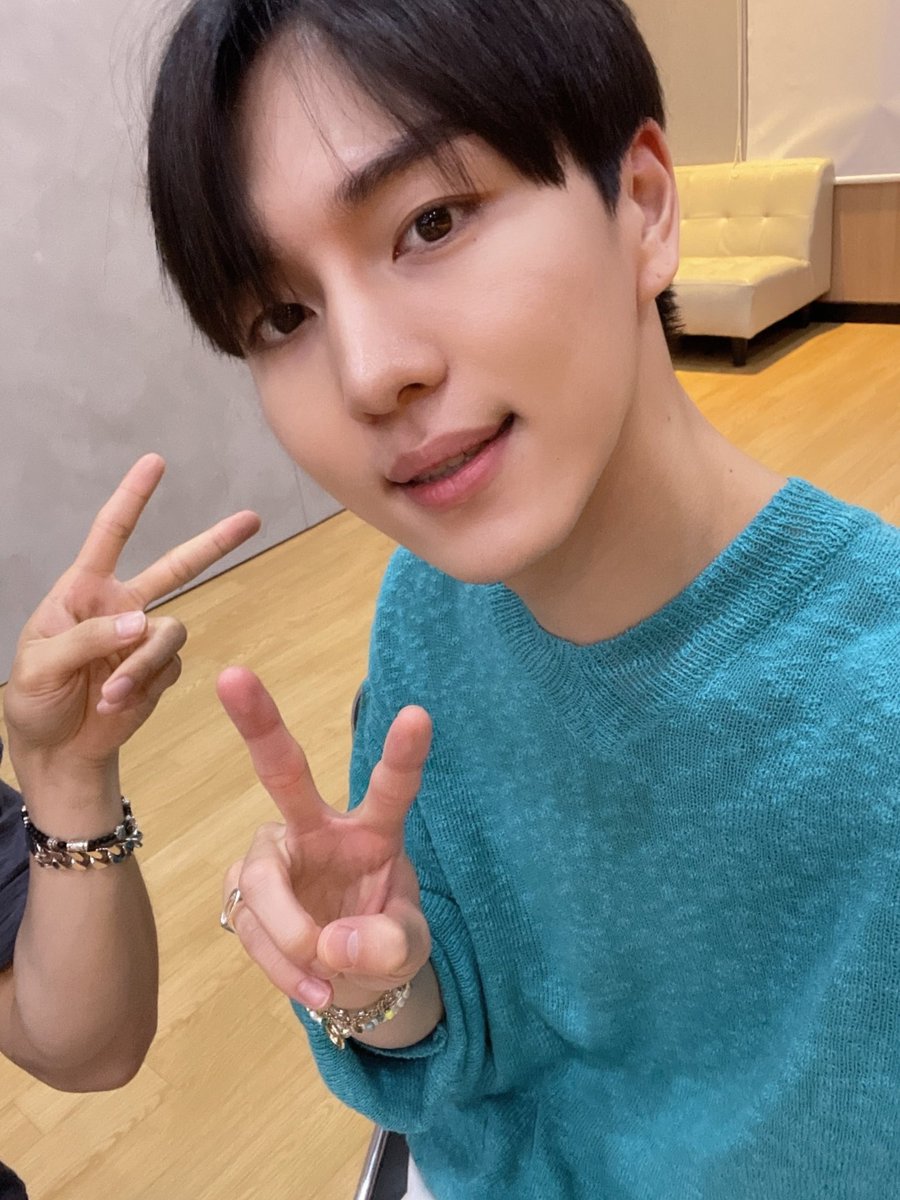 instantwithK_'s tweet photo. 왕 예쁨요 짱 예쁨요 https://t.co/pr8WvC1rf5