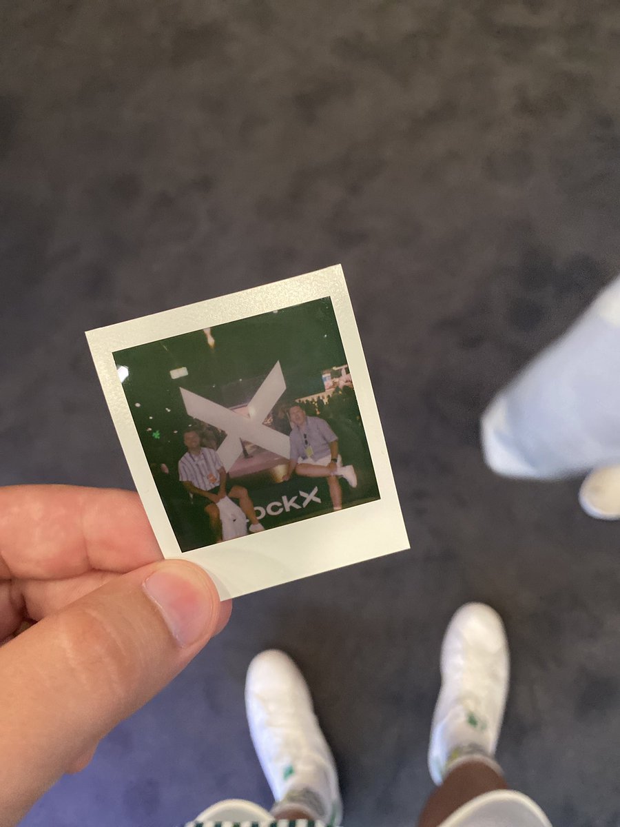 BizBony's tweet photo. Day 2 @TwitchCon 🙌🏻Hey there @stockx #TwitchConAmsterdam #TwitchCon2022 https://t.co/Wx3NtTrDsi