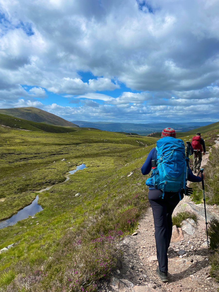 uteranlining's tweet photo. That’s a wrap in a stunning week in the Cairngorms surveying for Mesolithic archaeology🤩 No flint, but recorded some very interesting more recent structures in the Lairig Ghru pass! https://t.co/ducdHEhzjr