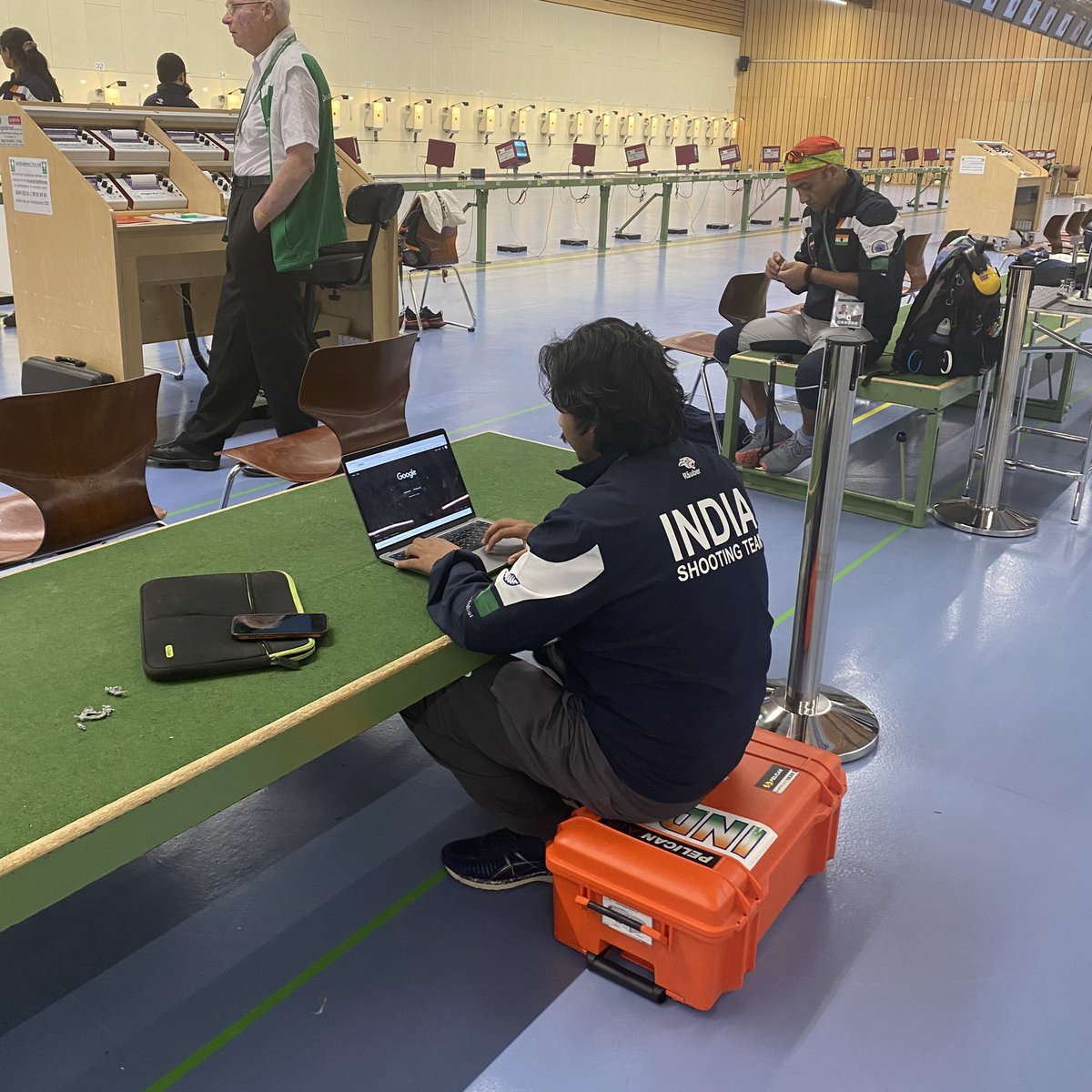 Shooting Para Sport (@shootingpara) on Twitter photo No chair?
No problem for Team India 🇮🇳💪
#Munich2022 #ShootingParaSport <a href="/Paralympics/">Paralympic Games</a> <a href="/teamdpara/">Team Deutschland Paralympics</a> No chair?
No problem for Team India 🇮🇳💪
#Munich2022 #ShootingParaSport <a href="/Paralympics/">Paralympic Games</a> <a href="/teamdpara/">Team Deutschland Paralympics</a>
