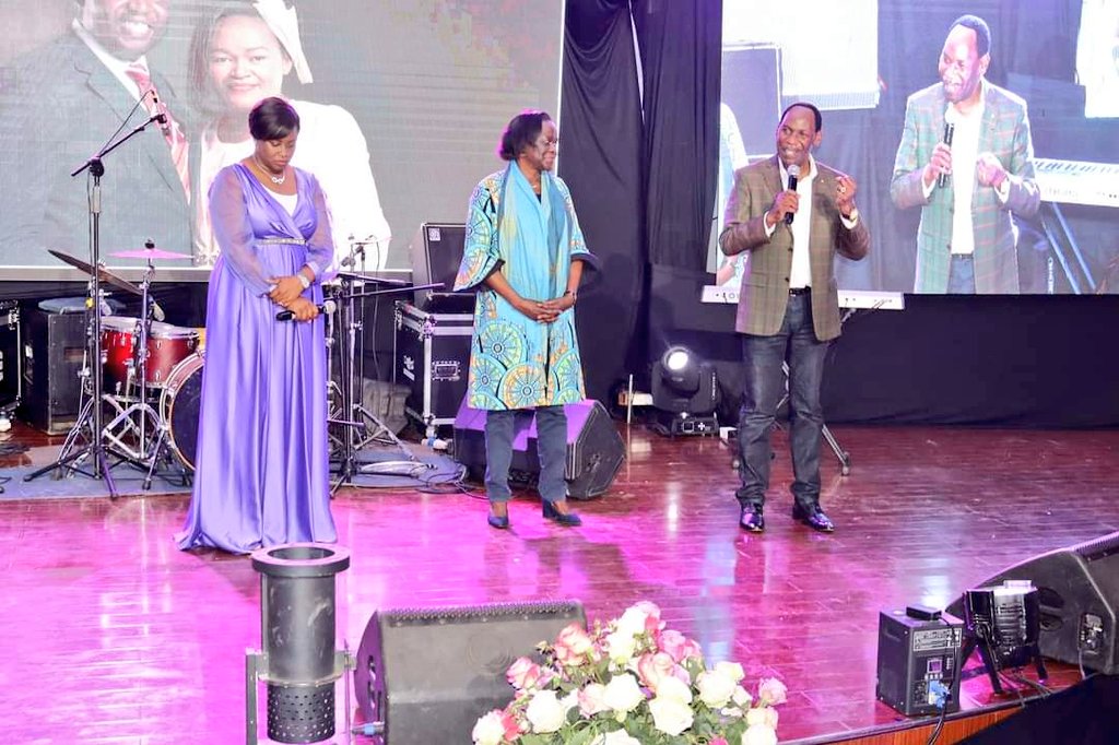 TheMCSK's tweet photo. CEO @EzekielMutua yester evening joined Senior Government officials @EstherKoimett, @KanzeDena, @StateHouseKenya Spokesperson alongside Ezile Bubu, @CocaCola Country Marketing Manager in celebration of the #InukaAtOne Anniversary hosted by Founder @SyombuaOsiany & @DavidOsiany https://t.co/7xTAhctPq4