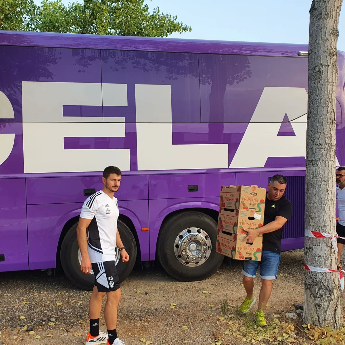 colagon's tweet photo. Agradecer al @realvalladolid su confianza en nosotros un año más, muchísimas gracias https://t.co/giboGZovfm