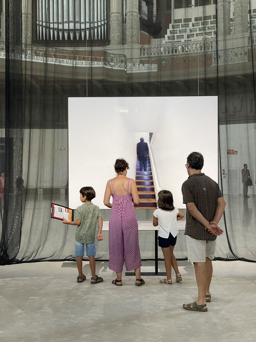 JGlarner's tweet photo. I a la Sala Oval, que és una mica com la Turbine Hall de la Tate Modern, #idproject de Jordi Bernadó https://t.co/q6mBgWejUx