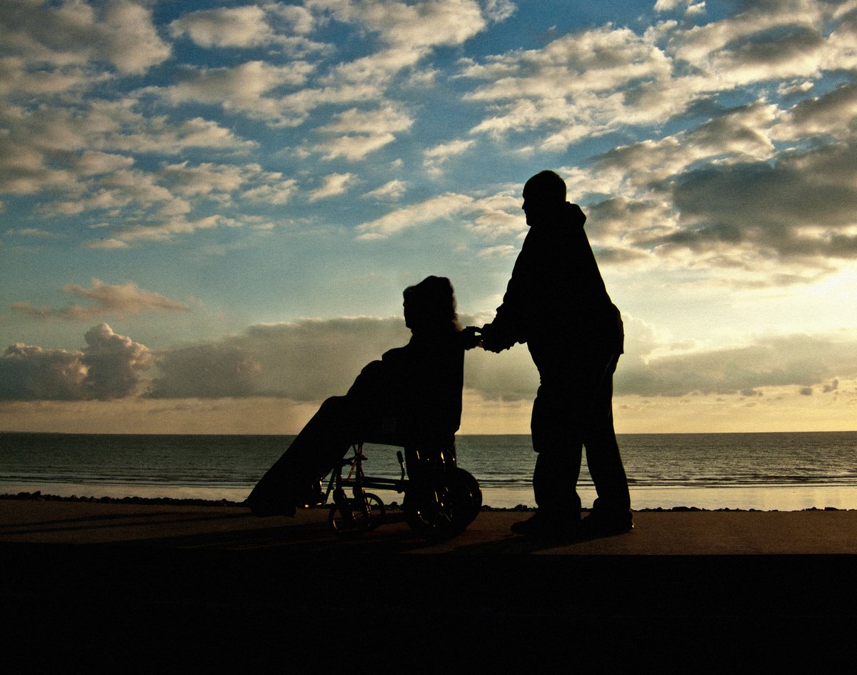 A new accessible track's been put in to help less mobile residents get on to Seaton beach. It's after council bosses heard that some people were struggling to access the area because of mobility problems. #HeartNews
