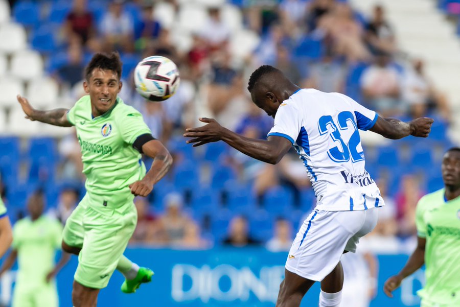 horablanquiazul's tweet photo. 📊 ESTADÍSTICA | ¿Quién ha sido el primer goleador en la pretemporada?

2️⃣2️⃣/2️⃣3️⃣ @Cisse32s
2️⃣1️⃣/2️⃣2️⃣ Sabin Merino
2️⃣0️⃣/2️⃣1️⃣ Sabin Merino
1️⃣9️⃣/2️⃣0️⃣ Sabin Merino
1️⃣8️⃣/1️⃣9️⃣ El Zhar
1️⃣7️⃣/1️⃣8️⃣ Szymanowski
1️⃣6️⃣/1️⃣7️⃣ Guerrero
1️⃣5️⃣/1️⃣6️⃣ Moussa
1️⃣4️⃣/1️⃣5️⃣ Borja Lázaro
1️⃣3️⃣/1️⃣4️⃣ Álex https://t.co/UZA1uQWq7w