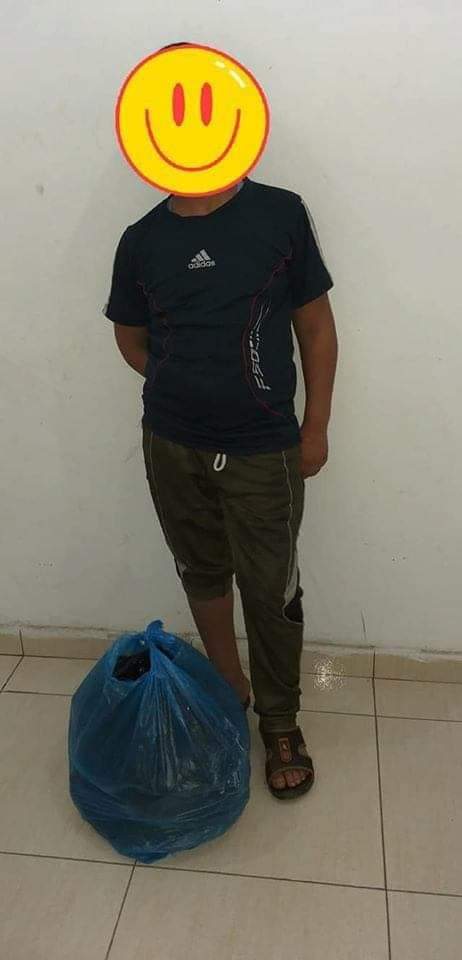 Rolarola100's tweet photo. New year begins 2022. We do not know where to go with the siege and poverty.
No water
No electricity
No security
No trips
no work
Not food
No houses to live
Hungry
Poverty
Help make it happen for #Gaza's children need of food, milk and clothing.
#share&amp; #donate https://t.co/S3NtEiqh44