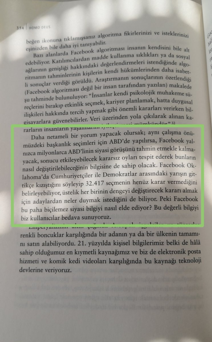 kvk_101's tweet photo. Yuval Noah Hariri, Homo Deus'u 2015 yılında yazdı.Sonrasında 2016 ABD'de başkanlık seçimi yapıldı ve Trump seçildi.
Sonrasında aynen alıntıdaki gibi, Facebook-Cambridge Analytica skandalı patladı.
Öngörü sahibi olmak budur.
#kvkk #homodeus #greathack #cambridgeanalytica #facebook https://t.co/9SnmAAx6Sq