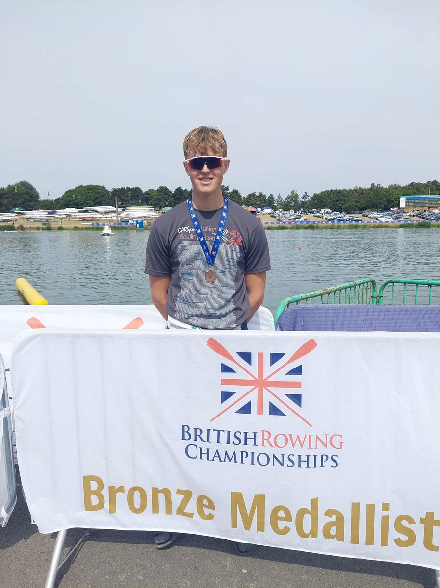 themadaunt's tweet photo. 🚨 Proud Aunt Alert! Well done Sam! Bronze at BRC J18 🥉 Well done to all those who took part!  @Trentham_rowers https://t.co/9xhg1pILeV