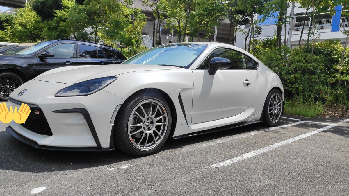 Yoyotakuma's tweet photo. よき!
#GR86
#BRZ
#フジツボ
#maxorido
#akea
#タナベ
#エンケイ https://t.co/faa22tLZD6