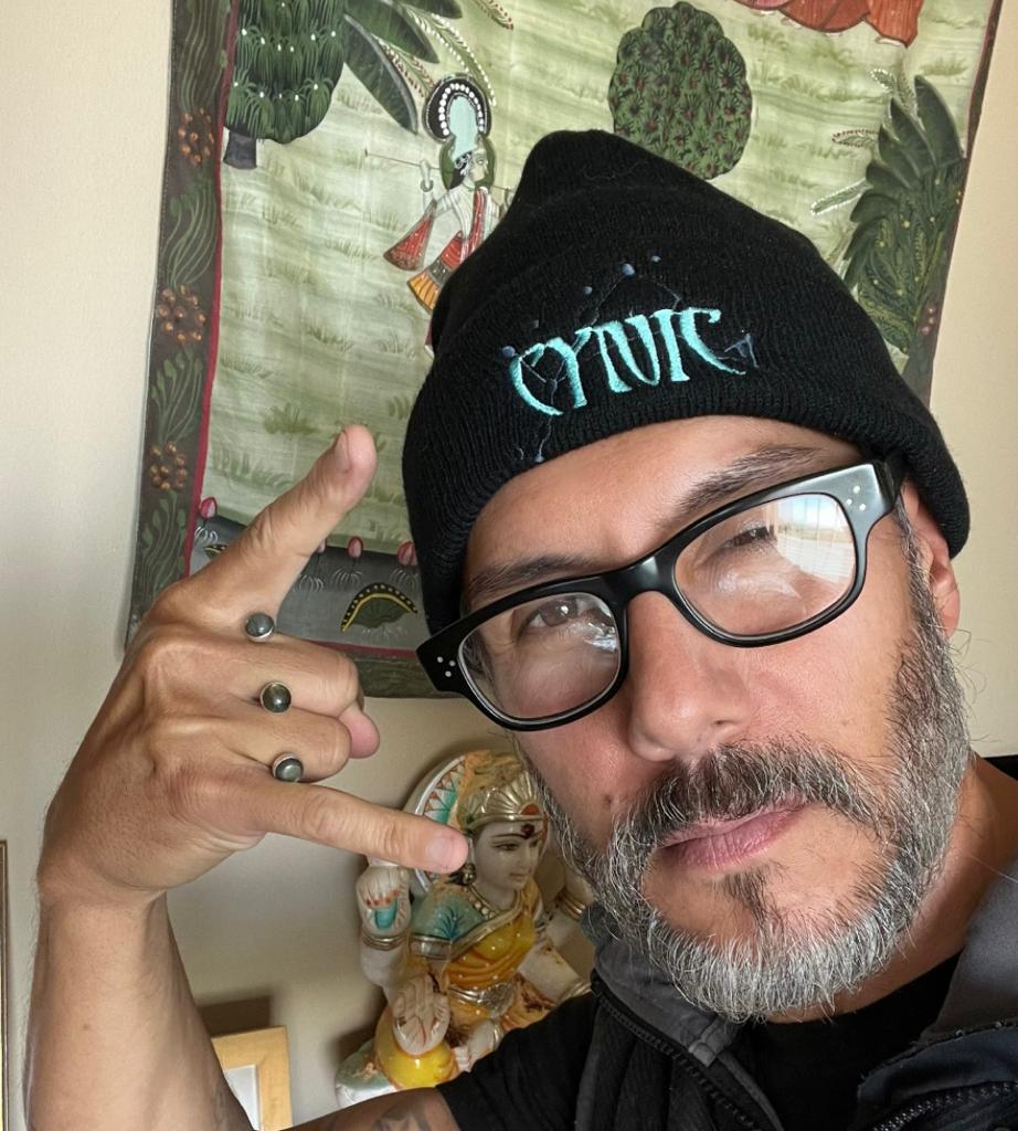 CynicOnline's tweet photo. Ascension Codes apparel - hoodies and benies. Last in stock!

Get yours now
https://t.co/3hpkKQPHxZ

#cynic #breathmetal #masvidal #metal #bandmerch #newalbum #ascensioncodes #focus #tracedinair #carbonbasedanatomy #kindlybenttofreeus #retraced #humanoid https://t.co/45POe16scJ