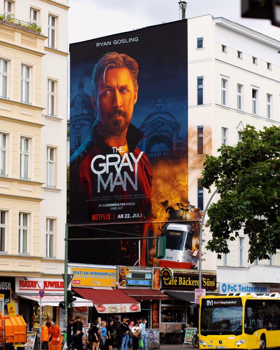 New work for <a href="/NetflixDE/">netflixde</a> 💥 The tram from #thegrayman crashing through an entire building in #Berlin💥 A huge high five to our friends at #CONCRETECANDY for the support ✋ #ooh #netflix #agenturxy