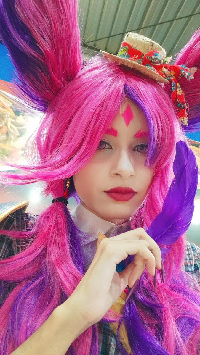 Ontem foi 10 💗 
@leonhrtkryze Obrigado por ir de Gojo, meu amor ♡