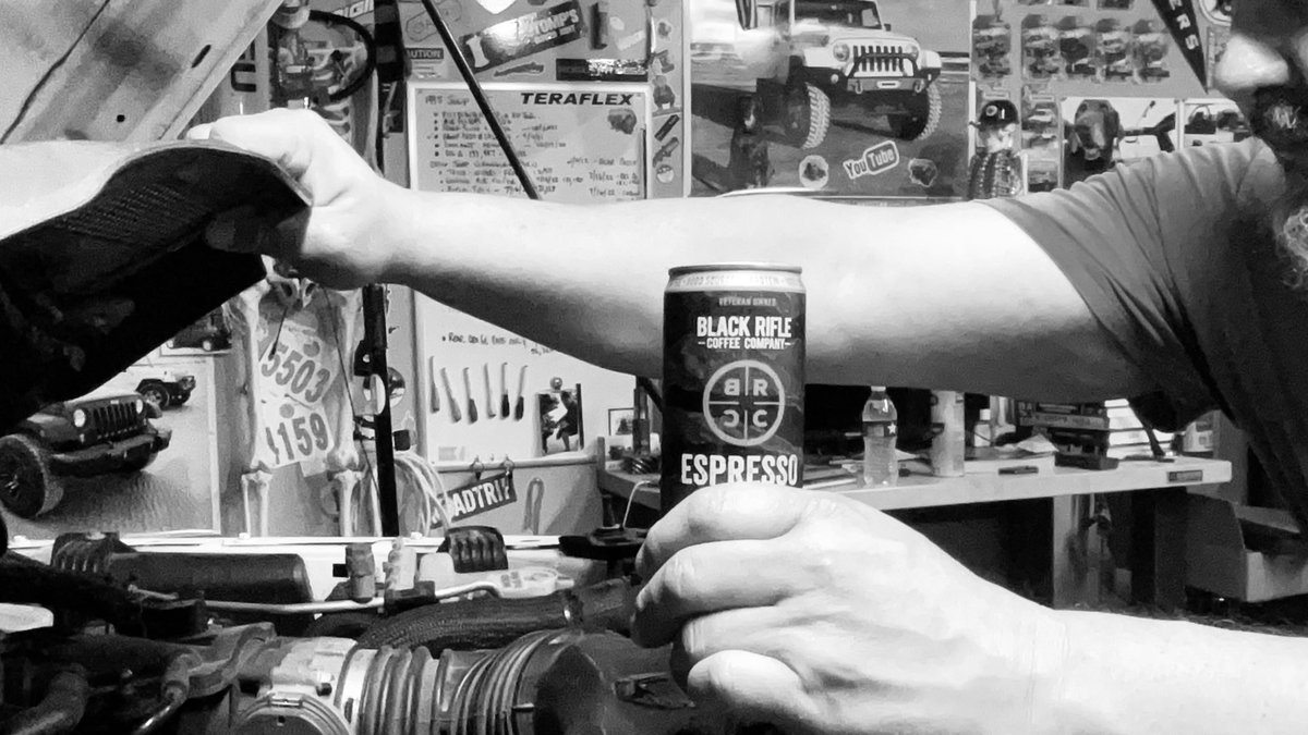 JohnsJeepGarage's tweet image. How do you start your Sunday morning? I start with @blckriflecoffee with a cold can or at hot brew. I am loving the Espresso Mocha! #jeeplife #garageproblems