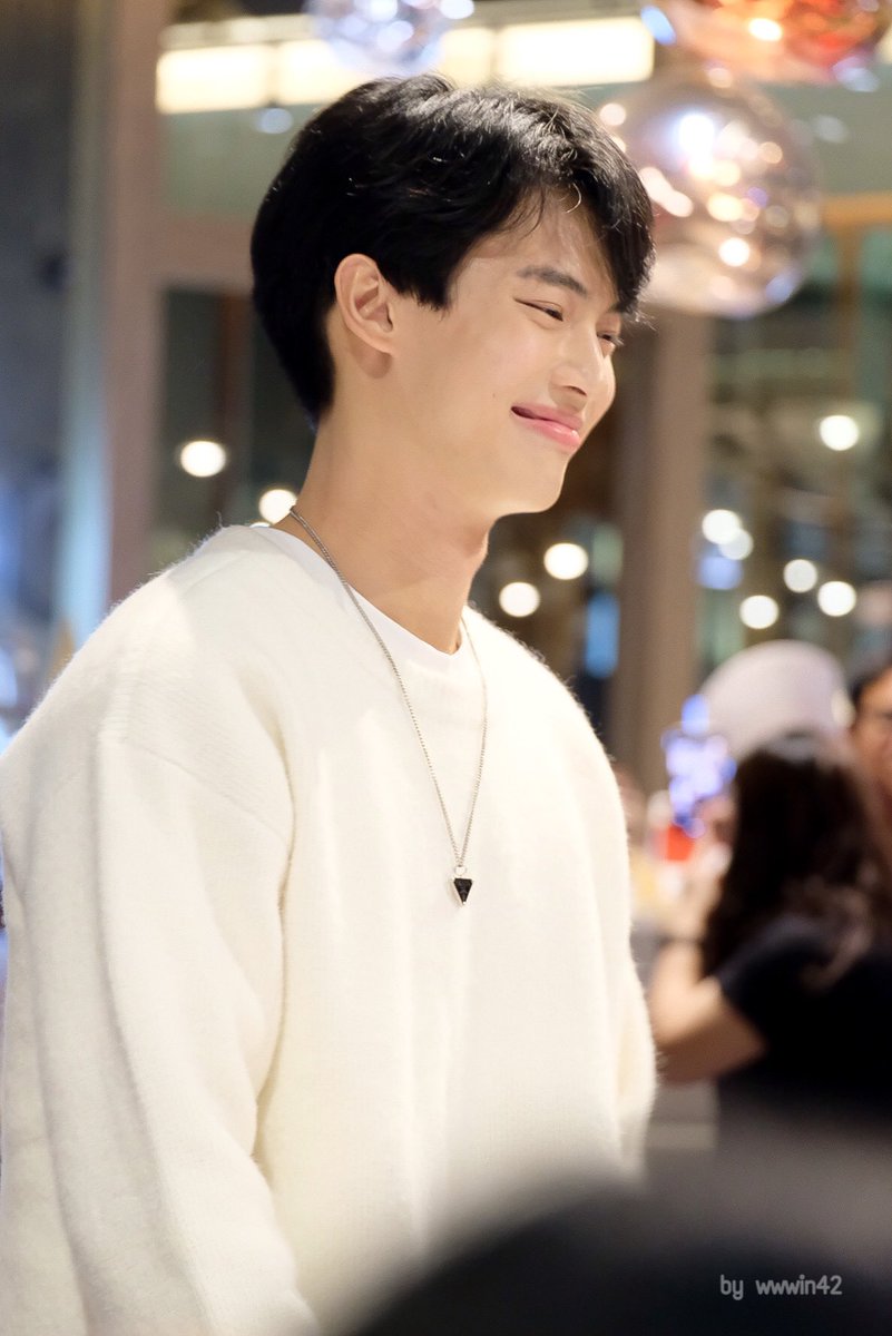 _lelilas's tweet photo. แจ้มตุ่ย🐰🥹

 #SouriXVelatoPopupstore
#winmetawin @winmetawin https://t.co/QNICe8FGnx