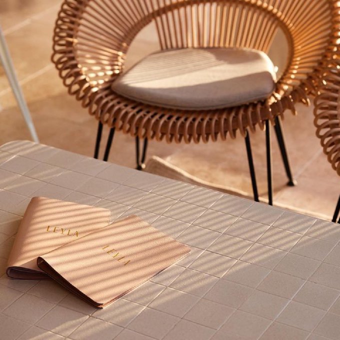 Watch Australia's leaked NSFW photo on TwXstars