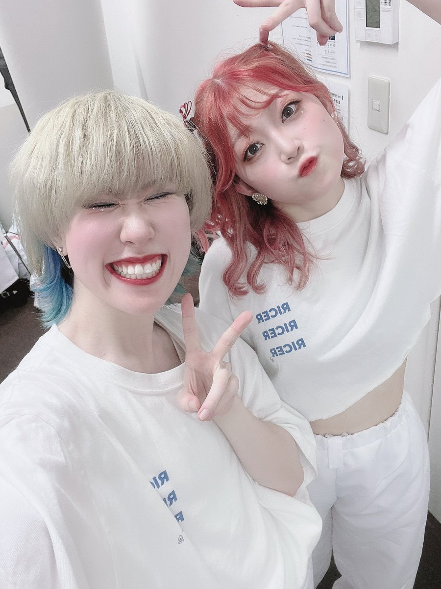 rabi_1780's tweet photo. うちらキキララ💙💗 https://t.co/J3flFNQyEp