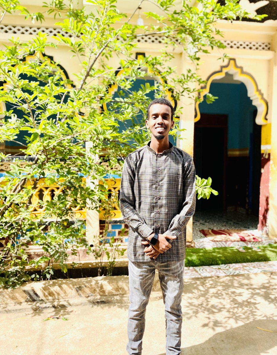 bilow22's tweet photo. Nidaam iyo 🌹💯 https://t.co/oXvSLFPXAl