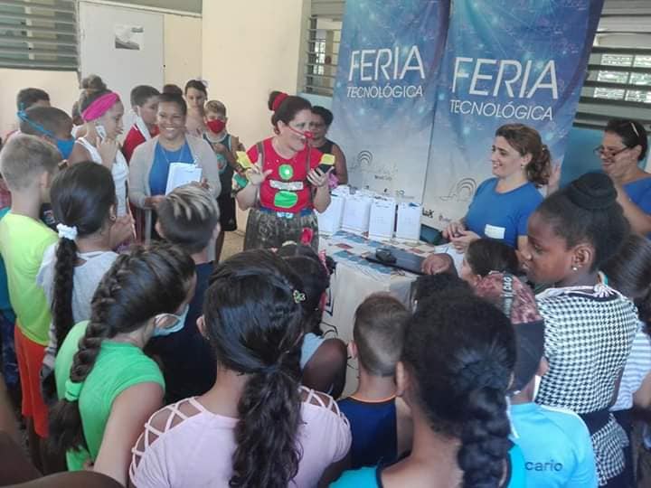 ¡Muchas felicidades a todos los niños cubanos en su día! 🎉🇨🇺
(...) “los niños siempre conquistan el corazón de los pueblos”. Para ellos, que son razón de ser y nuestro mayor tesoro, trabajamos y defendemos una #CubaPorLaPaz.
#CubaEsAmor
#CubaViveYTrabaja