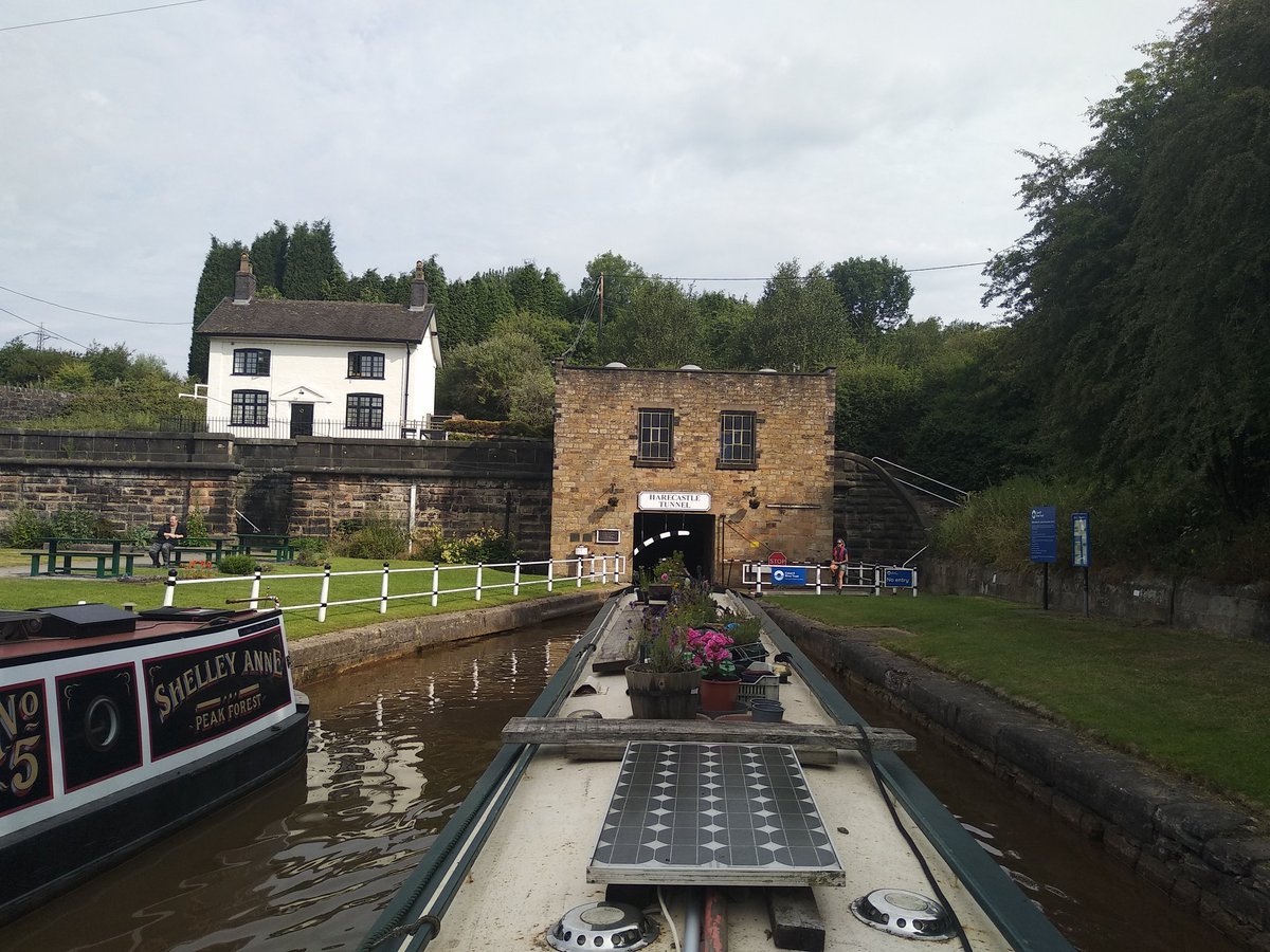 roggys's tweet photo. #Harecastle Tunnel https://t.co/OhM3J6k2BX
