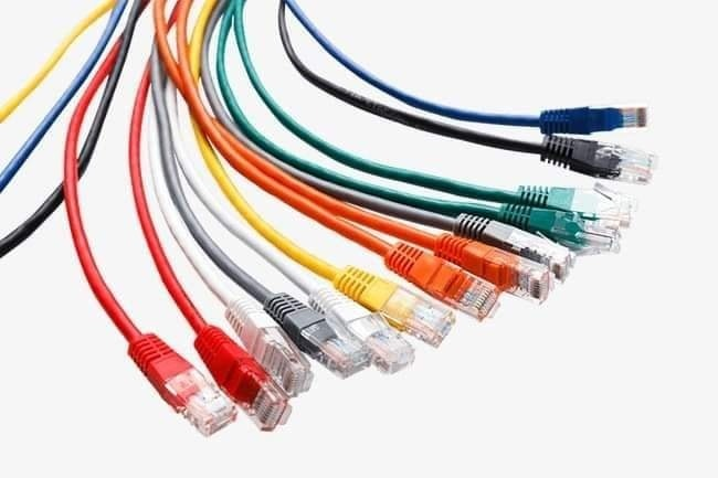 الفرق بين كوابل الإيثرنت #Ethernet Cables
Cat1:نقل الصوت فقط.
Cat2:نقل بيانات 4MB/S.
Cat3:نقل بيانات 10MB/S.
Cat4:نقل بيانات 16MB/S.
Cat5:نقل بيانات 100MB/S.
Cat5e:نقل بيانات 1Gb/S اعتماداً على طول السلك ونوعية السويتش.
Cat6:نقل بيانات تصل إلى 1GB/S و أكثر.