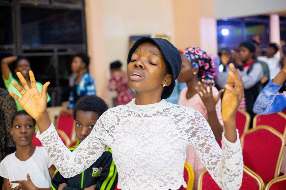 TheHotChurch1's tweet photo. We give God Almighty all the Glory for a successful dusk to dawn Worshippers Night "WeWorshipElshaddai" 2022.
The demonstration of His power was unmatched.
• Teens received baptism  of the HolySpirit. 
• Some of them move from one level  to another in the the spirit. https://t.co/pOPBm3Xncw