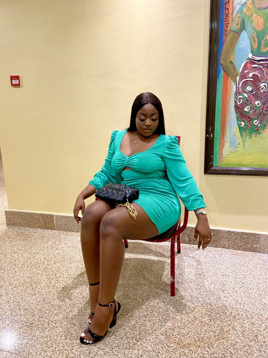EmemMbede's tweet photo. Keep your mind off things that don’t help you think positively . 

#Davido 
#WizkidAt32 
#pampam https://t.co/Lm8HMNhVAY