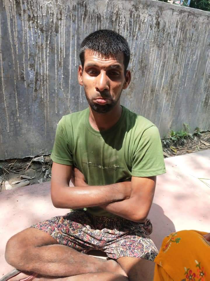Mayanklcb's tweet photo. इस लड़के का नाम सोनू है ये जनकपुर जानकी मंदिर से 14जुलाई से गुम हो गया है ये स्पष्ट रूप से बोल नहीं सकता इसके दोनों पैर में चेन से बांधने  का निशान है|  संपर्क सूत्र-  9934093976 ,9934820216 ,8434456299 @MEAIndia  @PMOIndia @IndiaInNepal @aajtak @ETVBharatBR https://t.co/AUd7dMAFXk