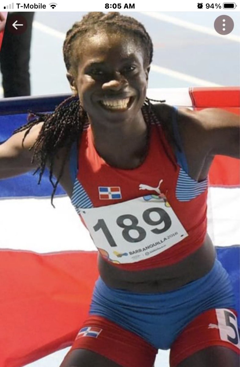 daniela70300023's tweet photo. Señores,no falta nada para q digan,q todos somos Haiti. Pq el pueblo muy calladito se esta dejando reemplazar en todo por los haitianos y lo pagaremos bien caro cuando una ley nos despoje de todo lo que hemos conseguido con esfuerzo de nuestro trabajo para dárselos a ellos. https://t.co/ToZdUStPnv