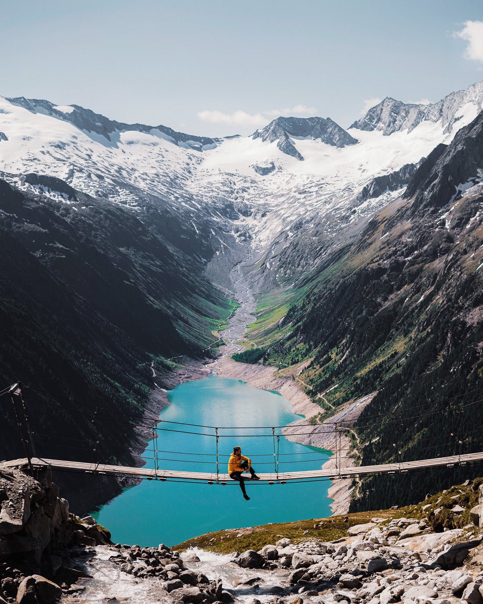 Leescarratt's tweet photo. Today is #WorldEmojiDay! 

What’s your favourite #emoji to use on the regular? Comment below 😁🙌

Ps. These #mountains were absolutely stunning in #Austria 🥰travel https://t.co/F9acJjmafd