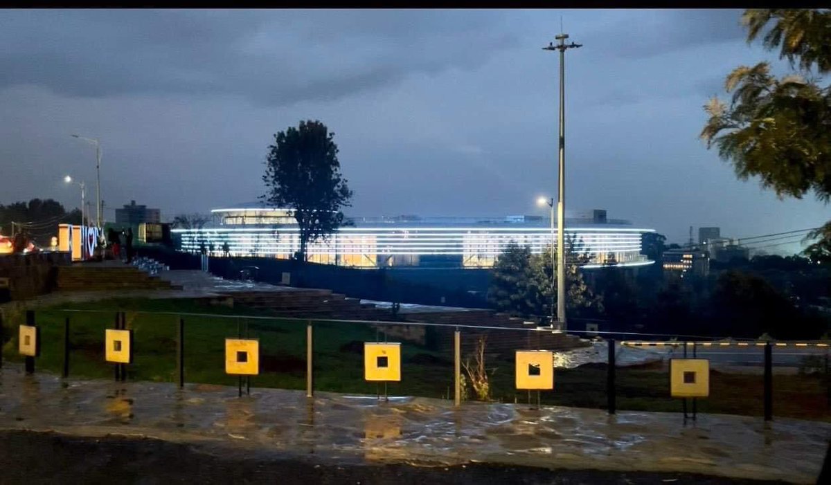 Annatata19's tweet photo. አዲስ የተገነባው  የአፍሪካ ምርጡ  የሳይንስና ቴክኖሎጂ  ሙዚየም  ግንባታው በመገባደድ ላይ ይገኛል ። 🇪🇹🇪🇹

ይህ ድንቅና የኢትዮጵያን የሳይንስና ቴክኖሎጂ ልህቀት በአንድ ደረጃ ከፍ የሚያደርግ ግንባታ   ሲሆን በቅርቡ ይመረቃል ። https://t.co/icQA5Qzpxn