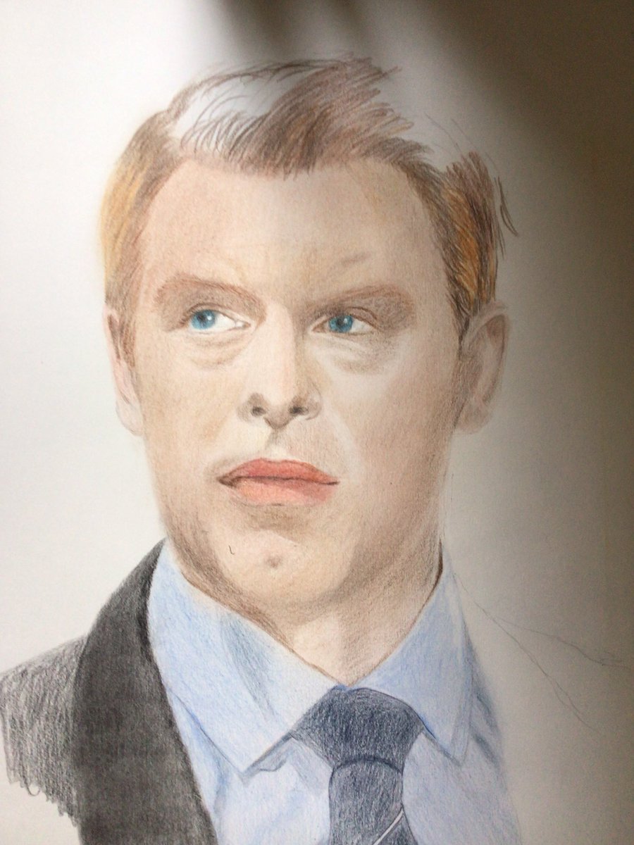 mandocrasy's tweet photo. #diegoklattenhoff is finished soon. #agentressler in #TheBlacklist #favoriteagent #drawing #portraitdrawing #pencildrawing https://t.co/enlYr9DzMz