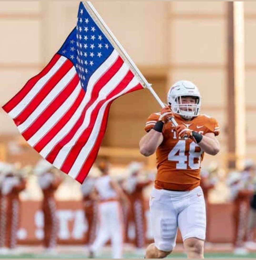 chrisgb002000's tweet photo. 48 days RIP @jehlinger2 #RIPJakeEhlinger #rip48 #48 #HookEmInHeaven ππ§‘ππ»π€π»πΈ @TexasFootball https://t.co/UwcxRQBNJf