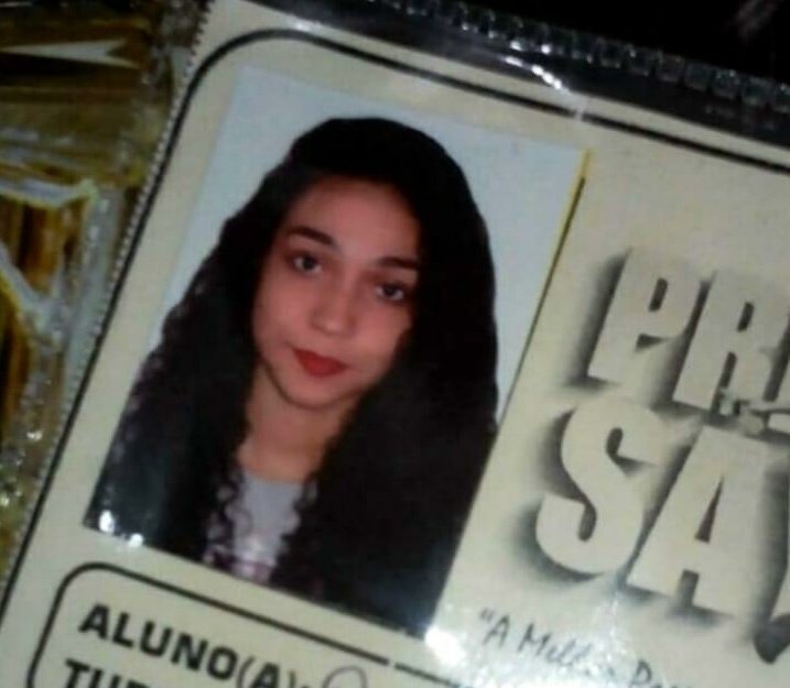 httpseemog's tweet image. esperando a próxima carteirinha que a minha namorada fizer pra roubar a 3x4 dela