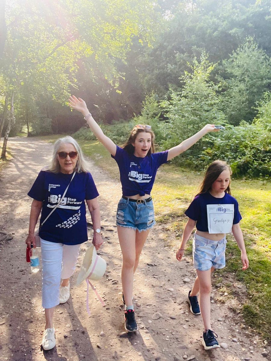 emdawe81's tweet image. #BigStepForward 

Charity walk for Pancreatic Cancer UK, in memory of Dad 💜