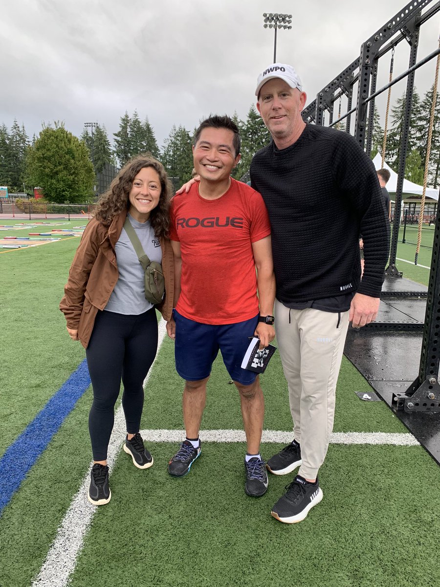 MarkDouangchanh's tweet photo. One of my perks from being a judge at The Canwest games was that I had an opportunity to not only meet…but to workout with 5 Time CrossFit Games Champion, Mat Fraser! I have to admit, I fanboyed, little.I also got to meet his wife, Sammy and his business partner O’keefe. 😀 https://t.co/e1H4b4O73y
