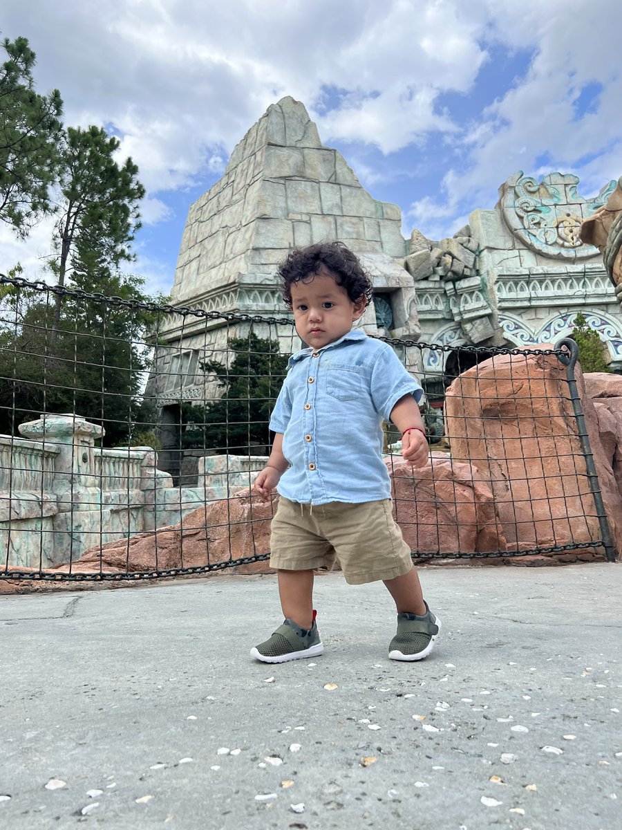 Roxy_Prinss_'s tweet photo. @bbbabymodeling @Huggies @disneybaby next baby model? Ehhh, I believe do. #handsome #model #toddlermodeling #xavi https://t.co/aYb2pWBkPO