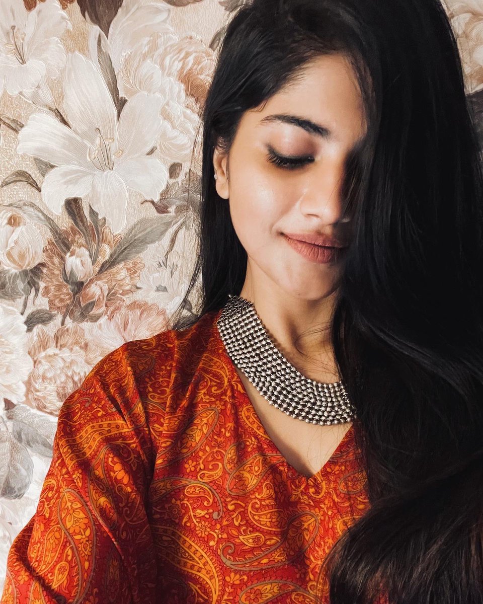 akash_megha's tweet photo. Magic comes in pieces 💫 https://t.co/0i8ksflBr5