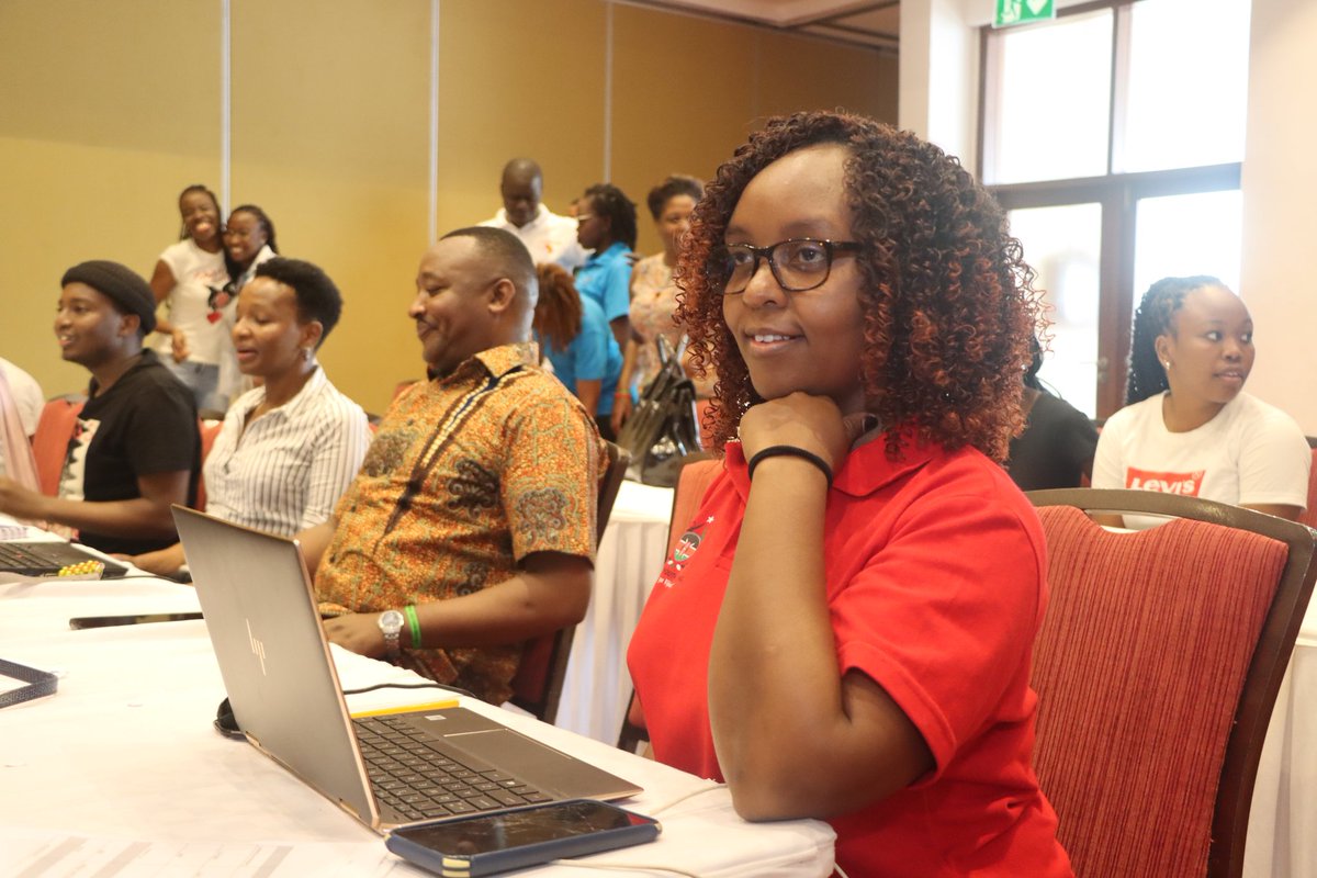 NYC_YouthVoice's tweet photo. Day 2: Youth Peace &amp; Voter Education Training,themed being Cascading Voter &amp; peace education to the village level.Young people are not only going to help communities in voter education but preach &amp; maintain peace. 
NYC staff on ground.
#MwelekeoNiAmani

#GE2022 #UchaguziWaAmani https://t.co/tpOTksS73A