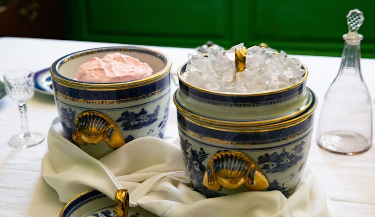 Ice cream was a favorite summer treat of George and Martha Washington, who were known to offer ice cream to guests at Mount Vernon as early as May of 1784. 🍨 This pair of glaciers are filled with cherry ice cream and surrounded with ice to keep their contents chilled.