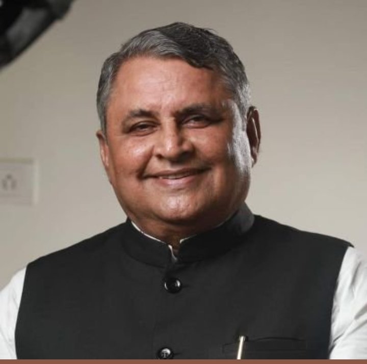 pankaj_bkj's tweet photo. On India trending is no.1
Honourable @DipakKrIAS @VijayKChy @ravidinkar 
We trust on you. Please release 7th phase primary(1to8) notification in last july. #Bihar_Needs_Primary_Teachers 
@officecmbihar
@yuvahallabol
@yadavtejashwi
@Sukanya_Anchor
@btetctet 
@News18Bihar https://t.co/HEPYhlLm4B