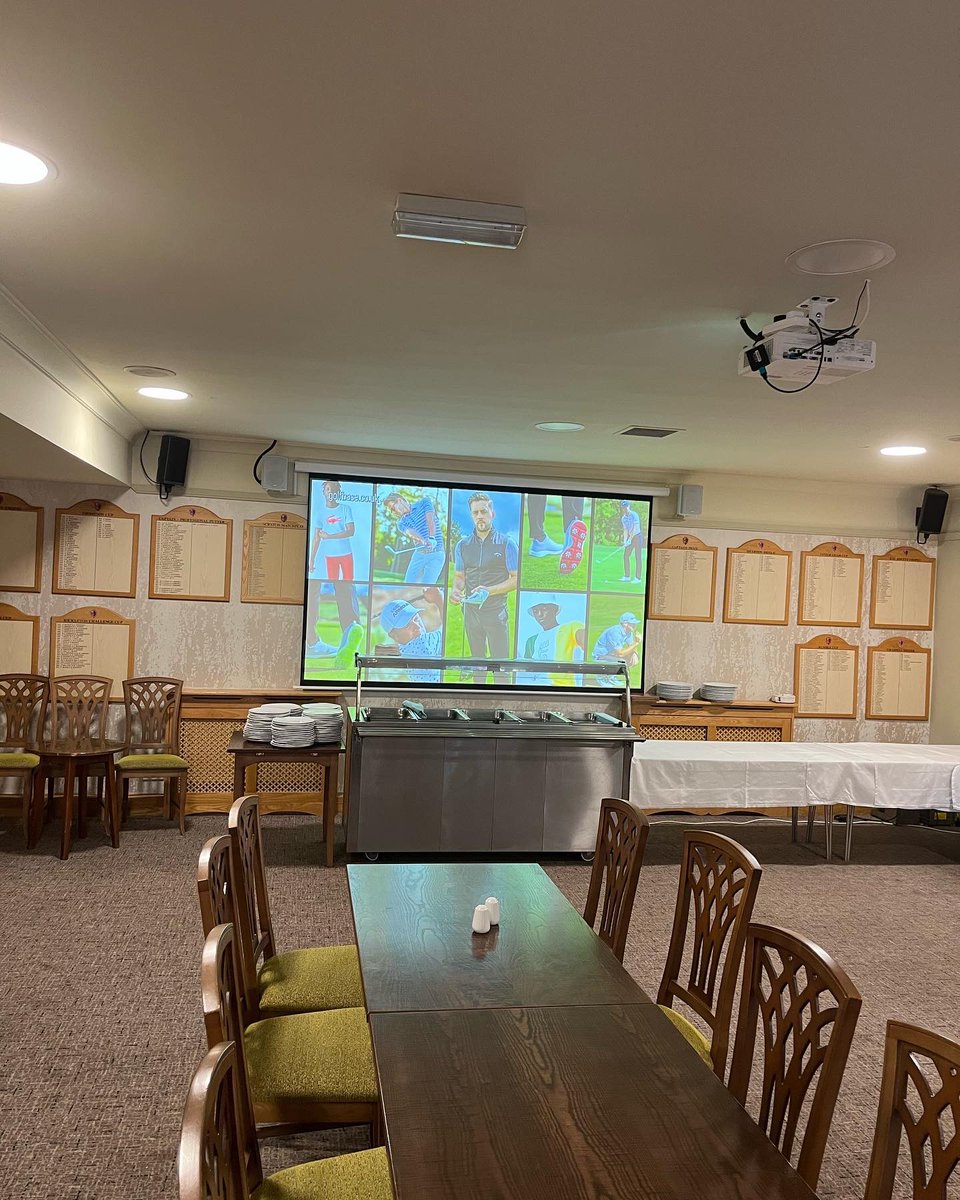 Invitation day today… 42 pairs taking part, the Course is in lovely condition, weather absolutely beautiful… We are keeping everyone hydrated with our best two looking beer boys. 🍻☺️… The Open is on all 3 screens. Who’s going to win? #hickletongolfclub🏌🏼‍♀️ #openchampionship