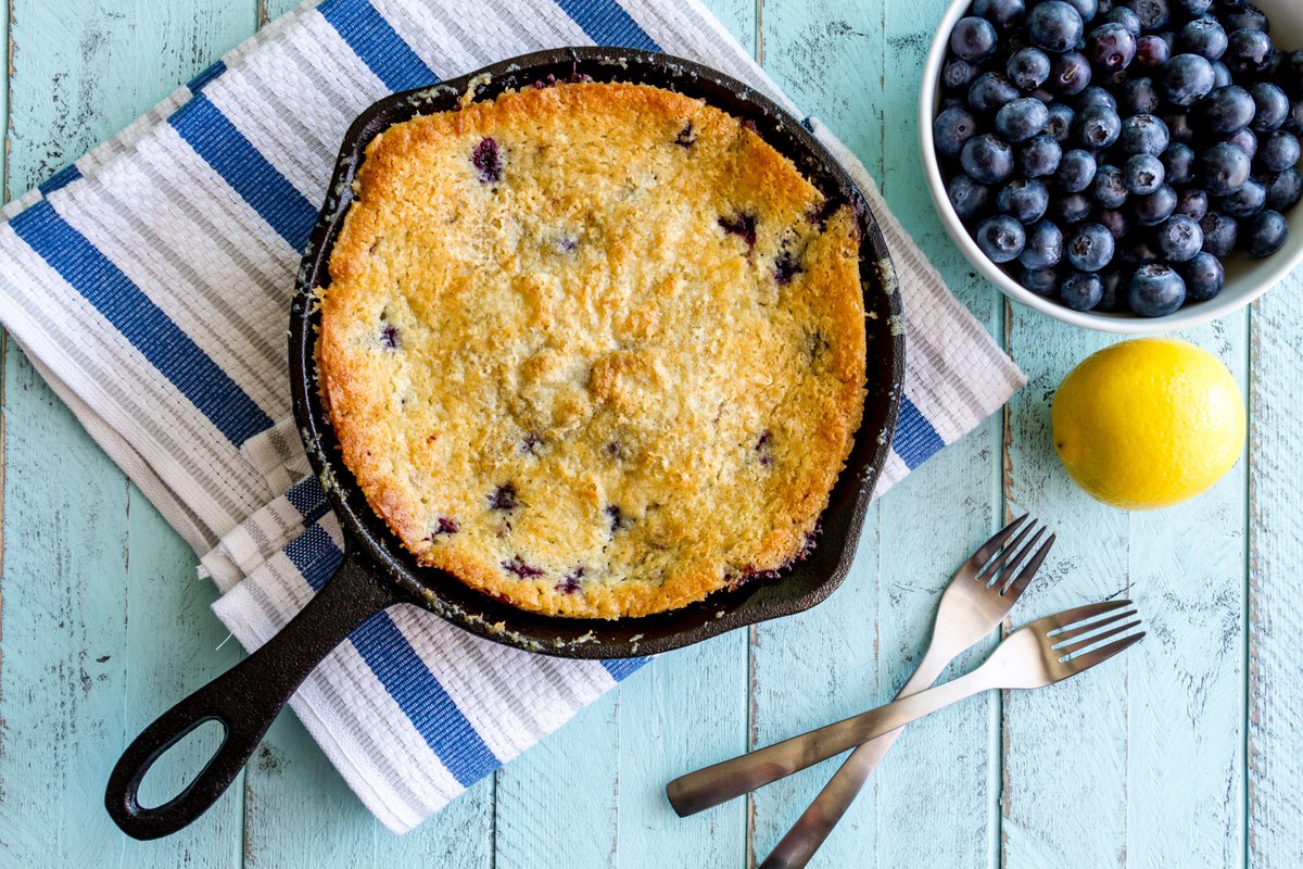 iwan_ross's tweet photo. Even if you do not plan to make this blueberry pie recipe, please, and I beg you, please read the reviews and comments at the bottom of the page. See https://t.co/kFNguHca5S for inspiration. ❤️❤️ #blueberrypie #pie #blueberry #blueberries #baking #applepie #homemade #food https://t.co/Je3Lqm887D
