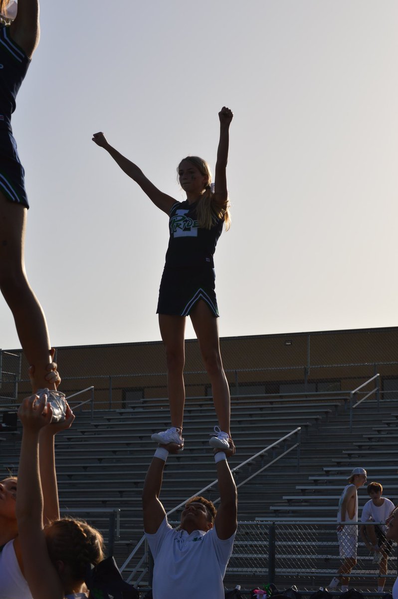 2️⃣ WEEKS UNTIL TRYOUTS!
🇦 🇺 🇬 🇺 🇸 🇹 
1st &amp; 2nd

We have 2 more weeks of OPEN COED WORKOUTS to help you prepare!
🇯 🇺 🇱 🇾 
19th &amp; 21st
26th &amp; 28th

Don’t forget YOU MUST register and be cleared using the DragonFly app on the LRHS Athletics site by JULY 24 to participate!