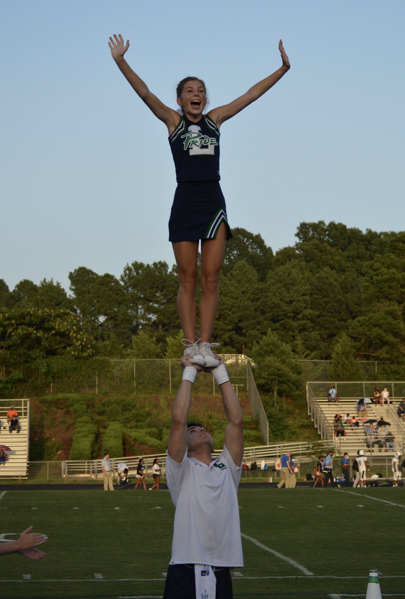 LRHS Cheer and Stunt tweet media
