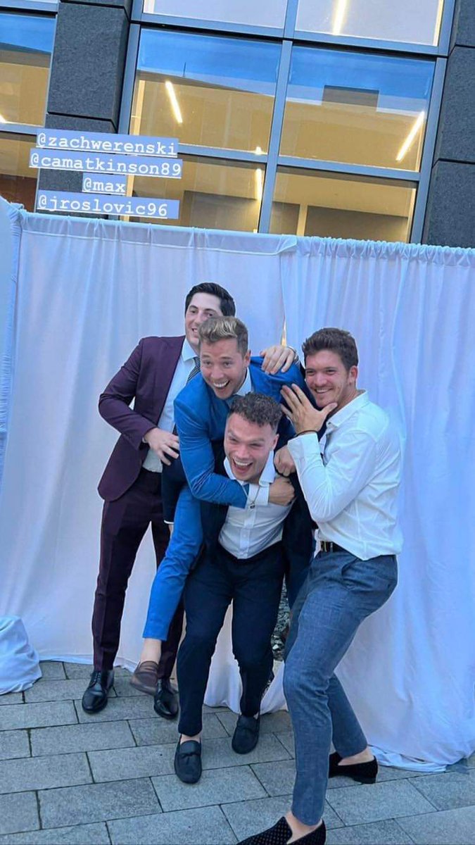 Tashagantner's tweet photo. Love seeing current and former @BlueJacketsNHL players celebrating new chapters in each other's lives. #cbj #ohiorules https://t.co/V2BsmQxmkF