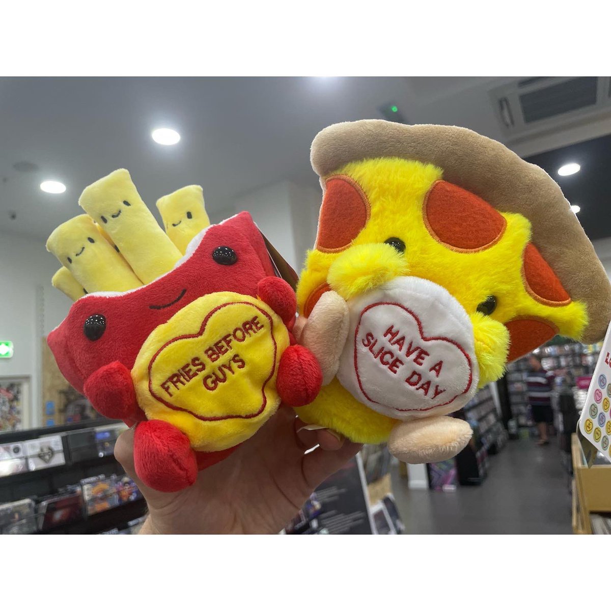 hmvEastbourne's tweet photo. Show how you feel with these adorable plushes! ✨
Available in-store now! 🤩
#hmv #plush #plushies #friesbeforeguys #haveasliceday #lovehearts https://t.co/5UUcprSyyM