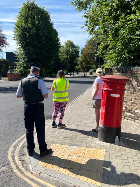 MPSRTPC's tweet photo. AS STT 3 conducted a Community Road Watch by Julians Primary school on Leigham Court Road SW16 after residents raised concerns about speeding on the road. In less than an hour, 35 cars exceeded the limit and will be receiving a warning
#Communityroadwatch
#visionzero
#20isplenty https://t.co/19eWrzK6Ek