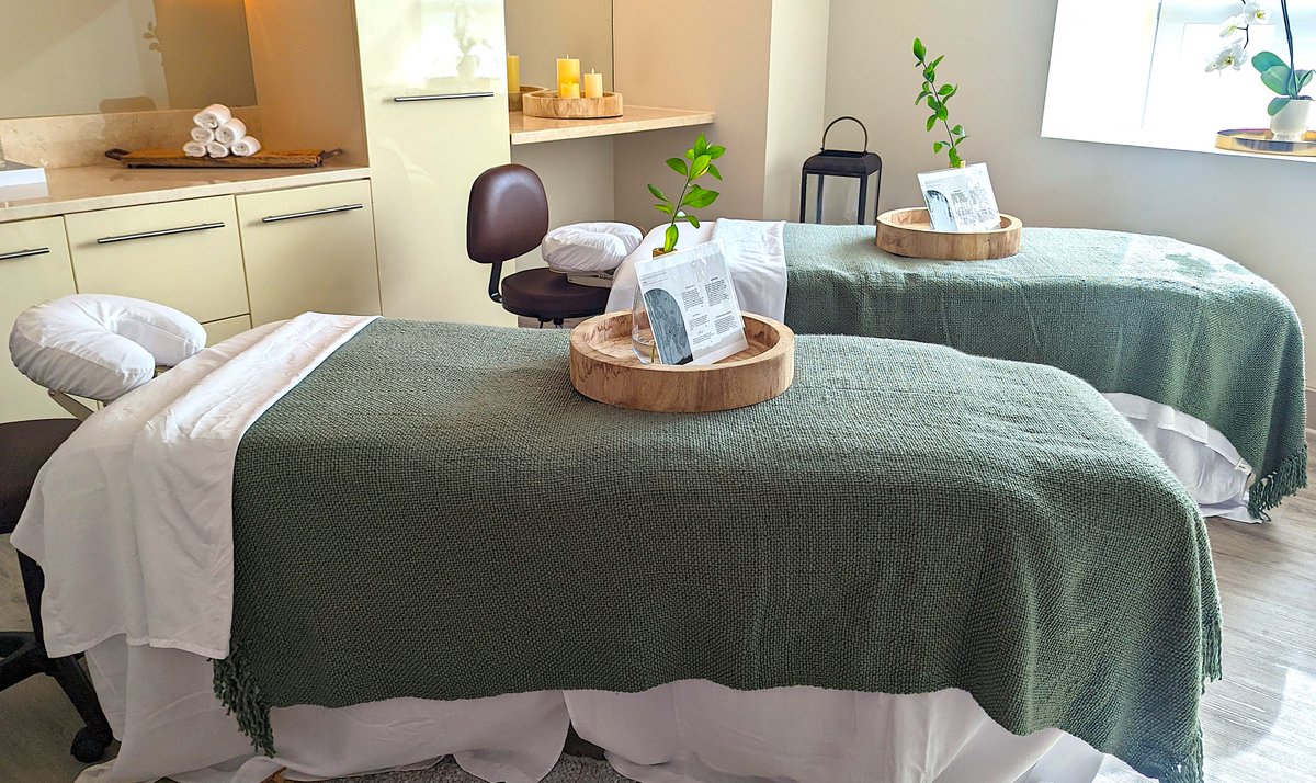 Miami_Living's tweet photo. Healthy, Body, Mind, and Soul - Leaf Spa at Hotel AKA Brickell
#LeafSpa #HotelAKABrickell #Health #Spa #MiamiLivingMagazine https://t.co/Mu9SzMRBaX https://t.co/zyEfWwvuy1