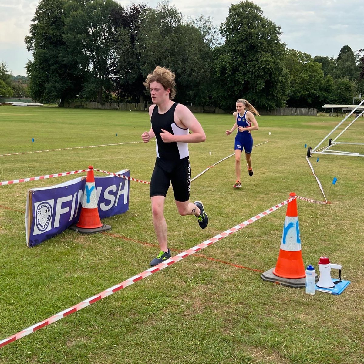 What an amazing day!
Today we saw a range of athletes take part in our Helmsley Biathle at the amazing <a href="/HelmsleyPool/">HelmsleyOpenAirPool</a> !
It was a brilliant morning of racing with some fantastic performances for all athletes old and new! All photos are on our Facebook page 📸