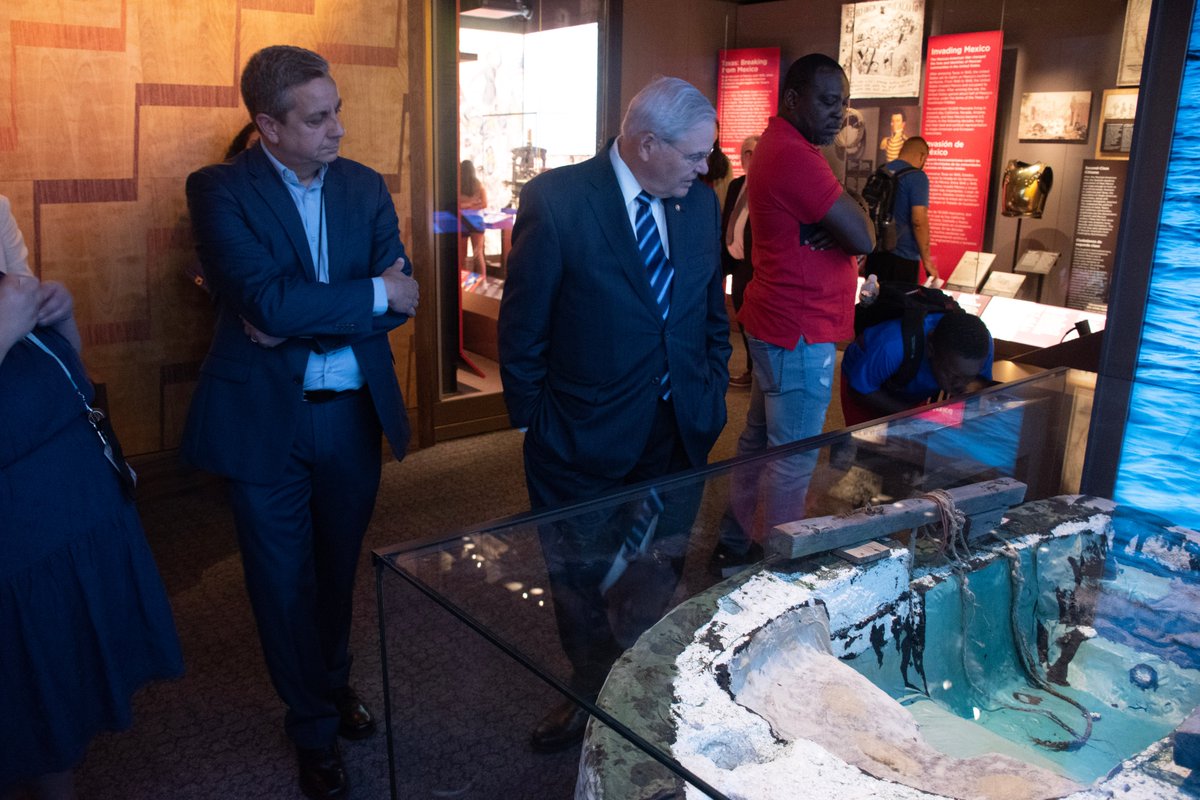 SenatorMenendez's tweet photo. As the son of Cuban immigrants, I couldn’t help but to stop at the display of a handmade boat that two young refugees used to flee Cuba in search of a better life, just as my mother did nearly 70 years ago. https://t.co/Tk4jwzWck8